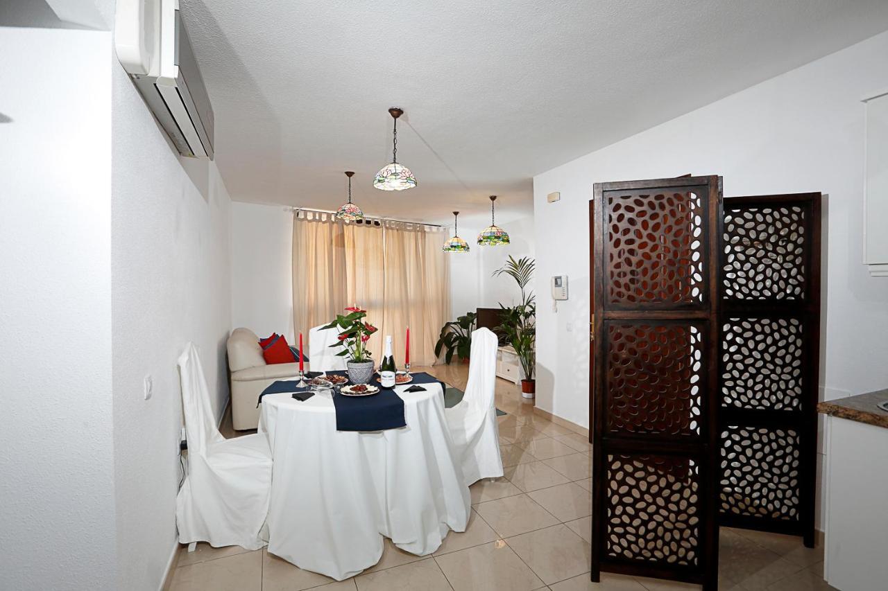 Apartamento Frente Al Puerto De Candelaria A 20 Metros De La Playa. Exterior photo